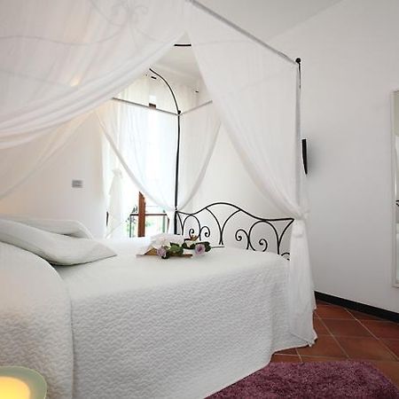 Rooms And Breakfast Da Carla Sestri Levante Exterior foto