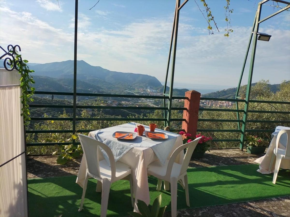 Rooms And Breakfast Da Carla Sestri Levante Exterior foto