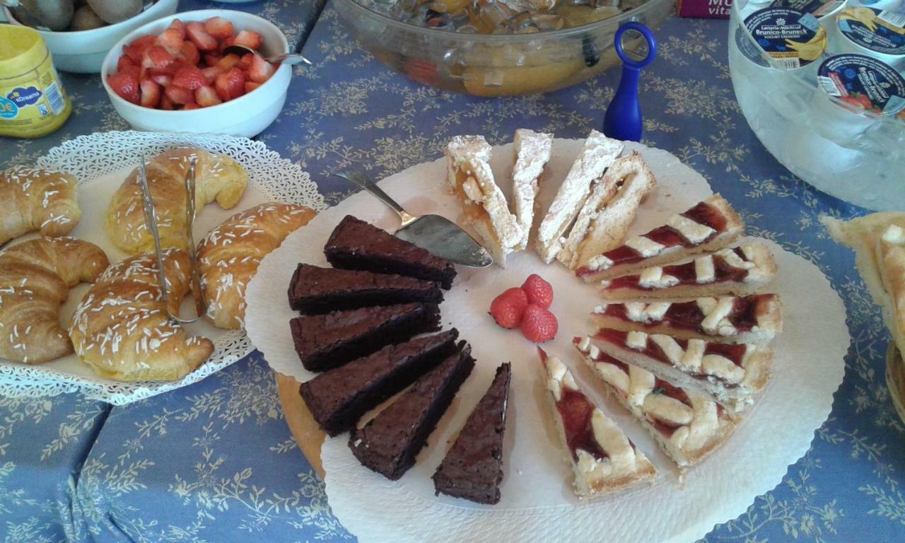 Rooms And Breakfast Da Carla Sestri Levante Exterior foto